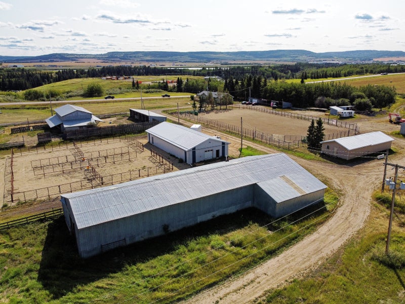 overview of NLC Farm property